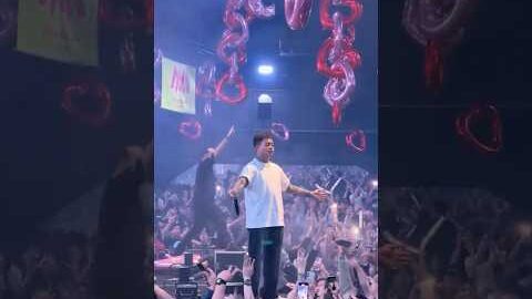 REZA ARAP MANGGUNG DI KAMBOJA #rezaarapoktovian #yb #weirdgenius #aaaclan #marapthon