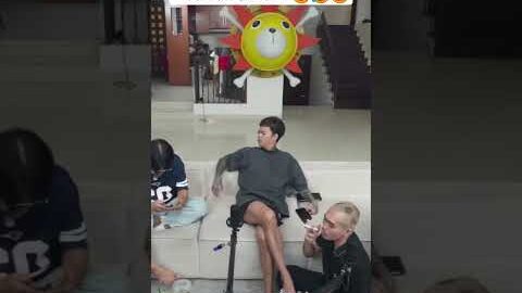 “REZA ARAP HERAN LIAT KELAKUAN ANAK ANAK DI RUMAHNYA WKWKWK #yb #marapthon #marapthonseason2 #aloy