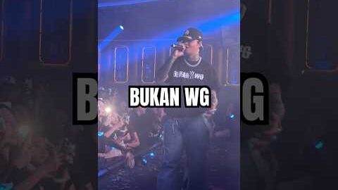 YB : REZA ARAB SET PERFORM WITH BUKAN WG ON STAGE SURABAYA ‼️ #yb #mraloy #aloy