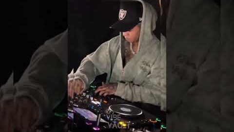 Penampilan Kece Dari REZA ARAP.. #dj #fullbass #rezaaraplive #yb #ybrap