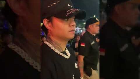 Reza ARAP depan fans nya aslinya baik gays #bukanmarapthon #rezaaraplive