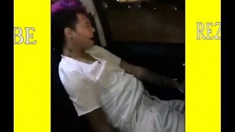 Reza ‘Arap’ Oktovian Ganti Celana didalam Mobil. Kocak Parah !!