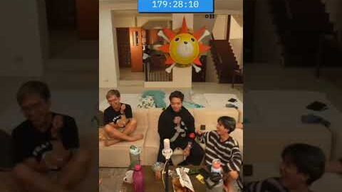 GARRY KEBANYAKAN MAKAN AYAM KFC -MARATHON REZA ARAP #marathon #yb #rezaarapoktovian #ybrap