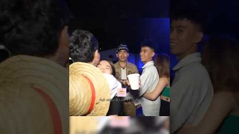 Reza Arap YB PANIK!! 😱 Peluk Cynthia Erat Sebelum Naik Stage, Langsung Cari Lulalahfah!