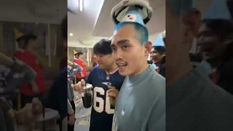 Lagi Merayakan Ulang tahun Reza Arap #yb #aloy