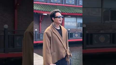 REZA ARAP YB HAPPY DAPAT KEJUTAN ULANG TAHUN 🎂🔥 — ROY & AMEV PEGANG KUE DI ATAS KAPAL AMSTERDAM! 🇳🇱